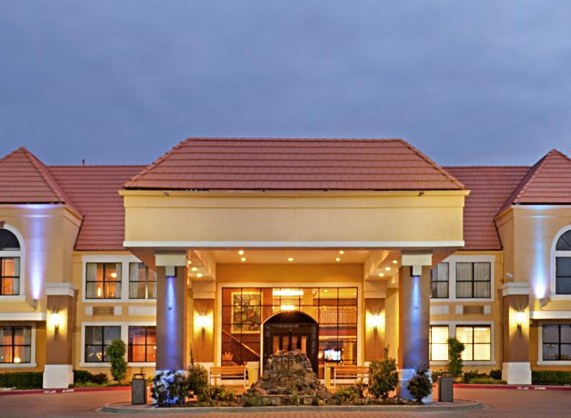 Holiday Inn Express Hotel & Suites Irving Dfw Airport North By Ihg Extérieur photo